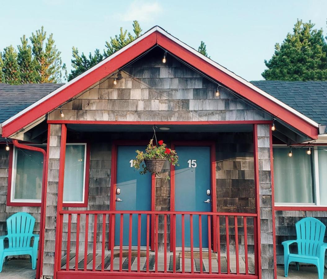 Surf & Sand Inn Pacific City Exterior photo